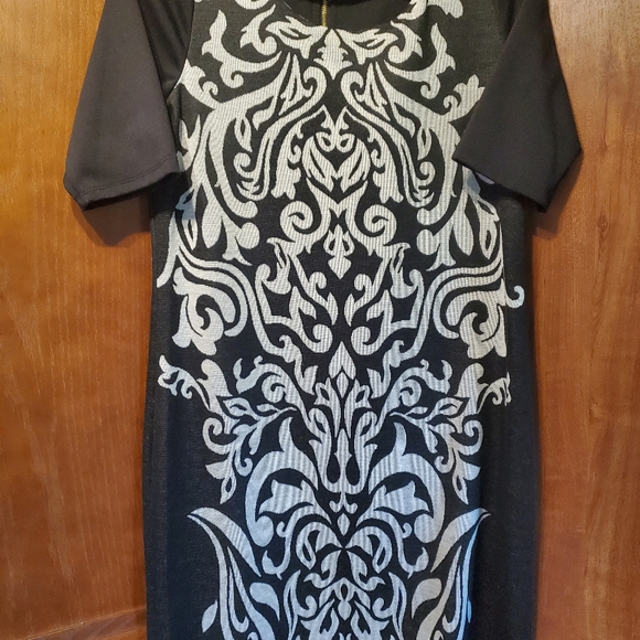 NWOT - Sunny Leigh black/white dress - SMALL - Picture 3 of 10